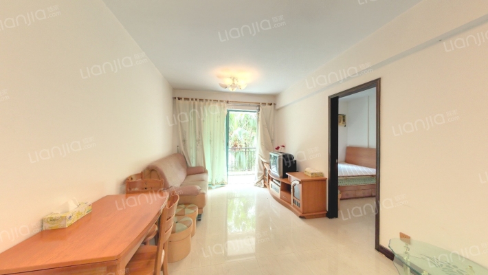 湖畔豪庭二手房实景图