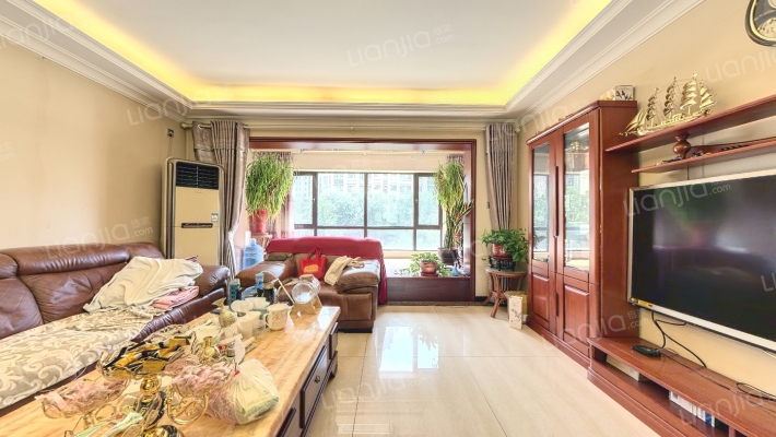 香悦四季东区二手房实景图