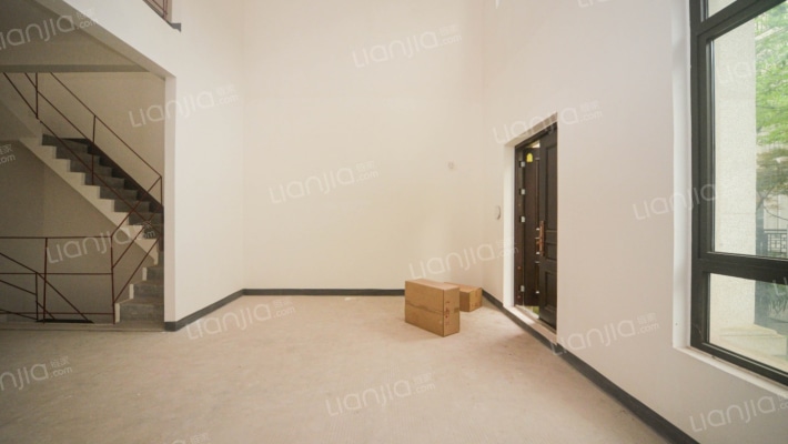 龙湖椿山二手房实景图