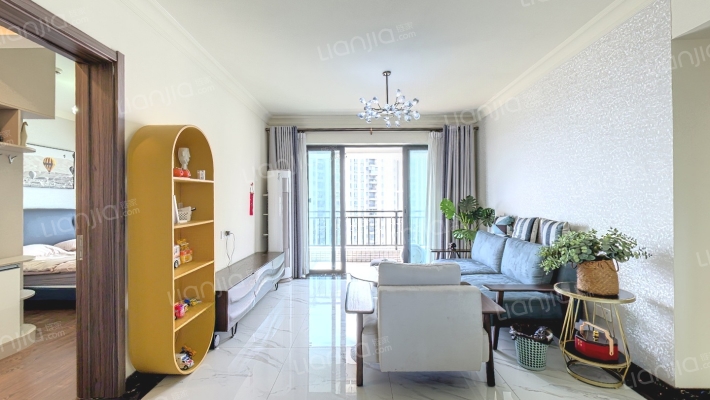 碧桂园盛世名门二手房实景图