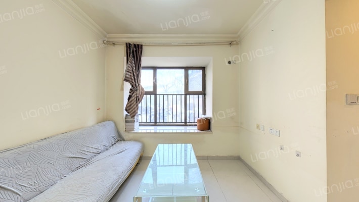 诺三二手房实景图