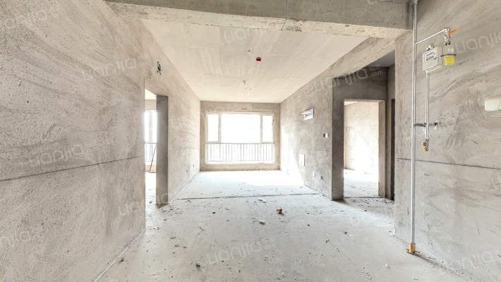 启航小镇二手房实景图