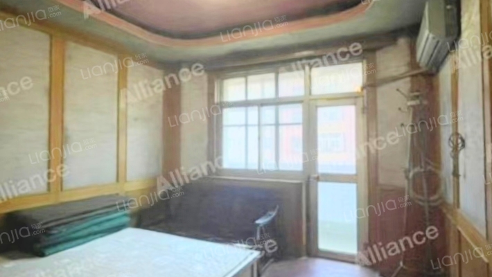 市直小区 三层 南北三居 市医院北侧-卧室A