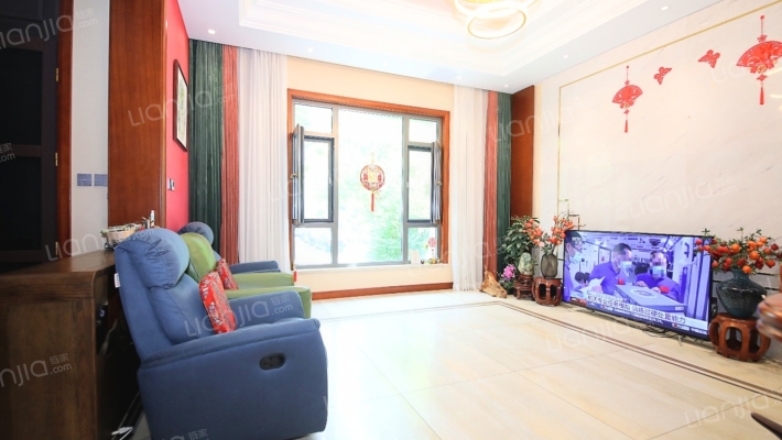 万科·红郡二手房实景图