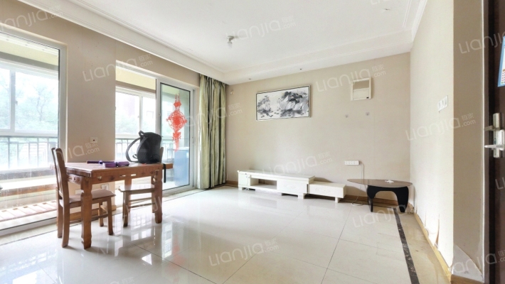 绿地新里派克公馆二手房实景图