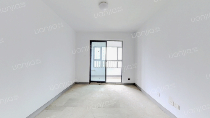 新港家园二手房实景图