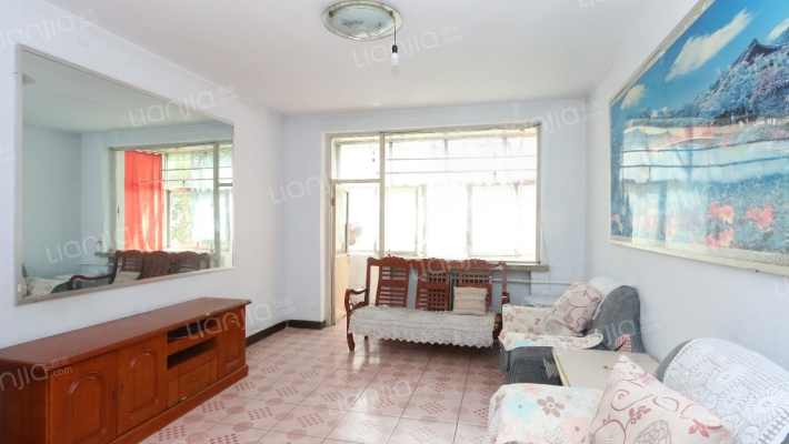 四方台铁合金厂家属院（解放路33号院）二手房实景图