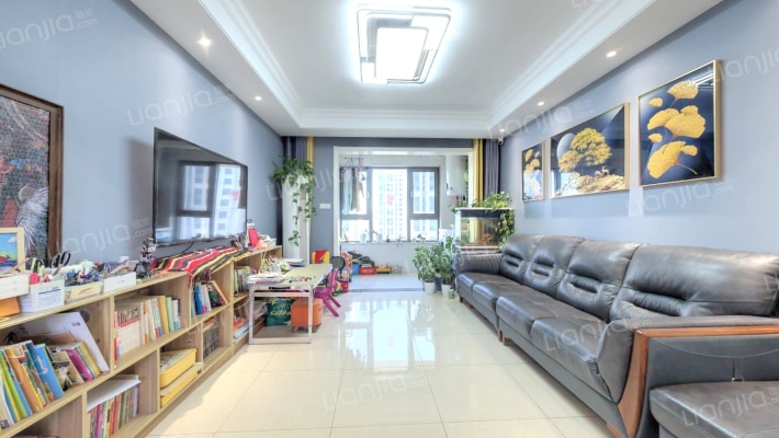 中海云著二手房实景图