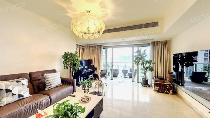 滨江凯旋门二手房实景图