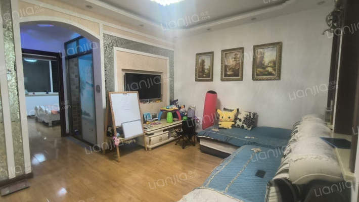 金源华府二手房实景图