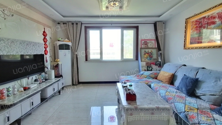 火车站 南北通透三居 精装 拎包入住-客厅