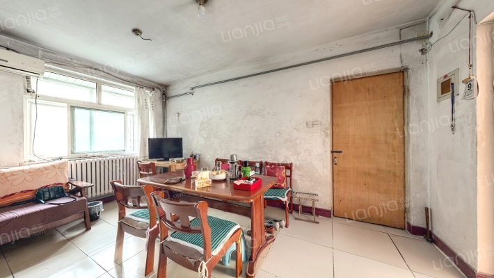 一建宿舍二手房实景图