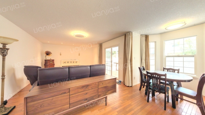 青湖丽苑二手房实景图