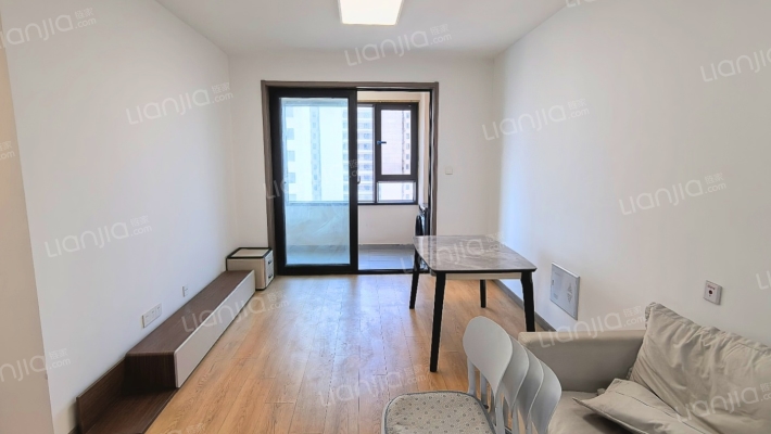 上东时代二手房实景图