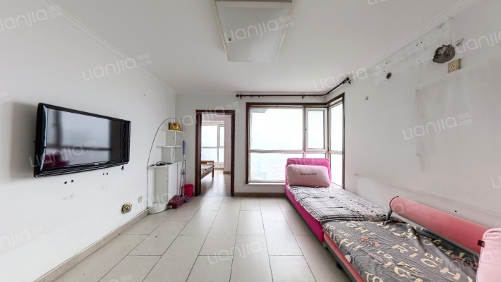 泊岸二手房实景图