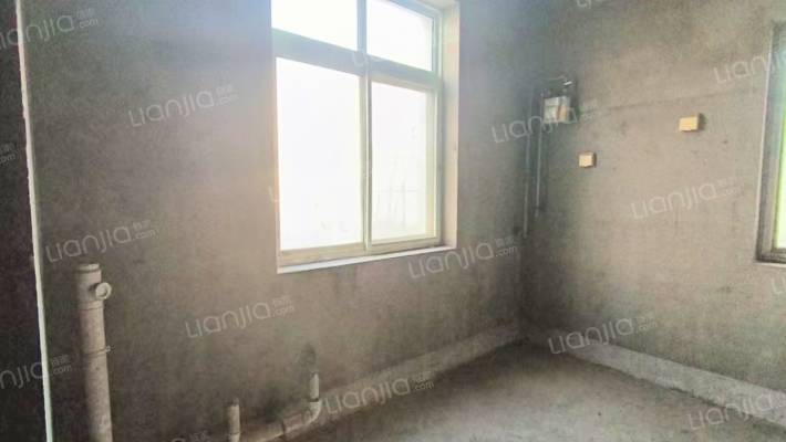 涿州码头温莎假日别墅独栋别墅诚意出售房本满二-卫生间C