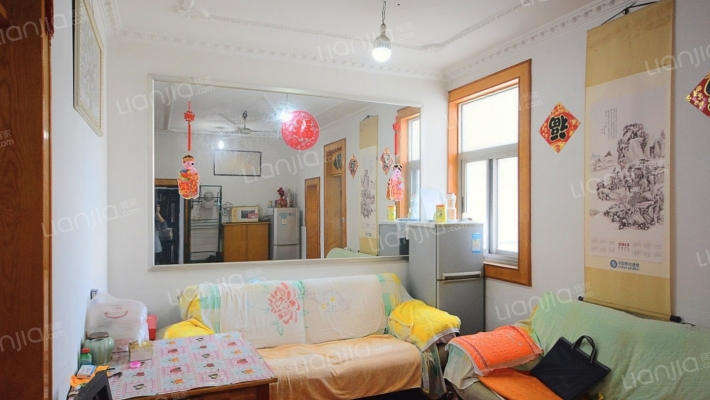 邮政局宿舍二手房实景图