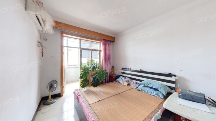 华清家园二手房实景图