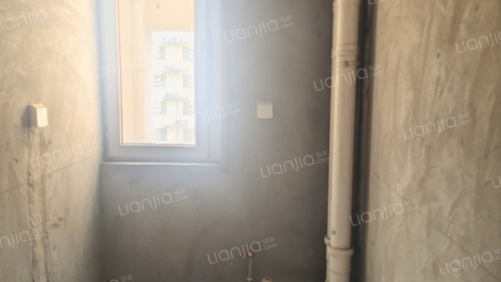 水岸花城，好房源，环境好，交通便利。-厨房