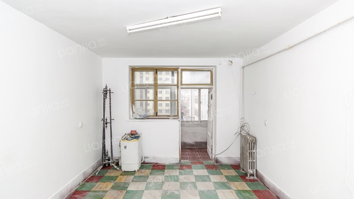 振二烟草公司楼二手房实景图