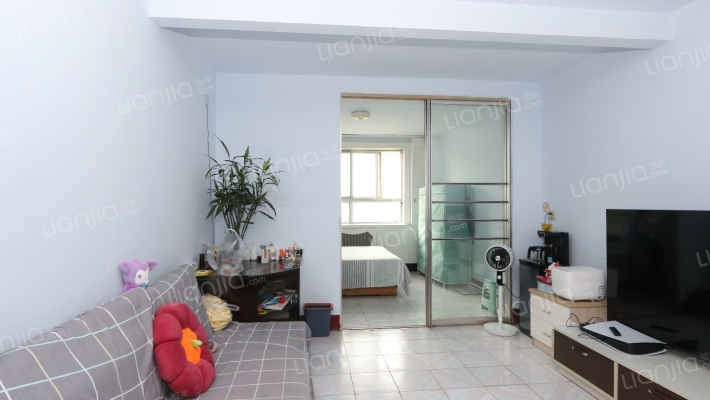 东城墙南路9号院二手房实景图