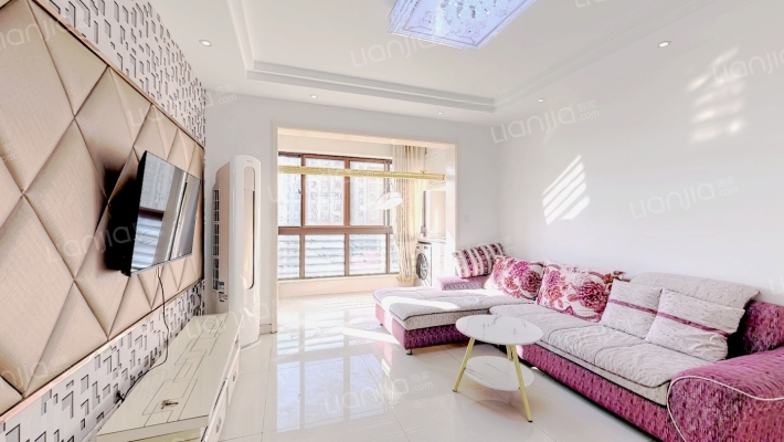 君豪华庭二手房实景图