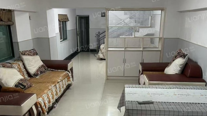 朗润小区二手房实景图