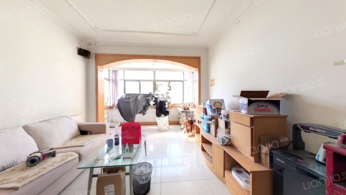 法院职工宿舍小区二手房实景图