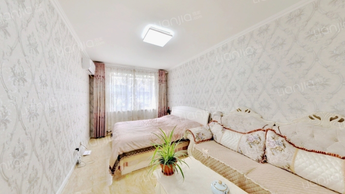 送配电小区广森楼二手房实景图