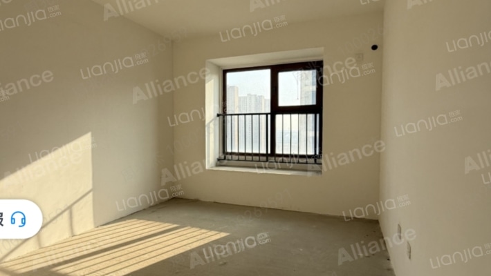 码头商圈 距离北京1900米  南北通透三居-卧室A