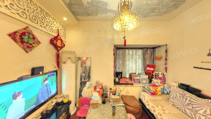 世家东部时空二手房实景图