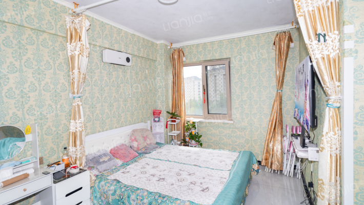 红房新区西区二手房实景图