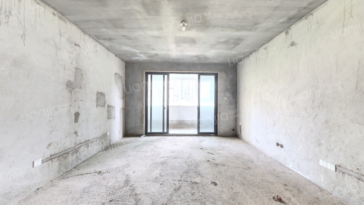 蟠龙小区二手房实景图