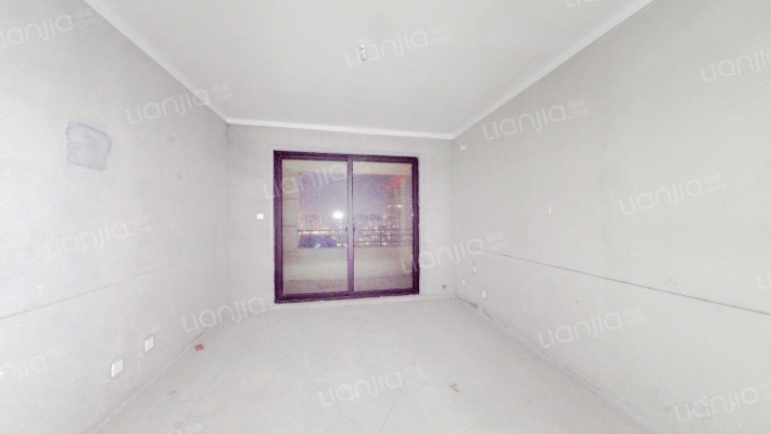 华隆广场二手房实景图