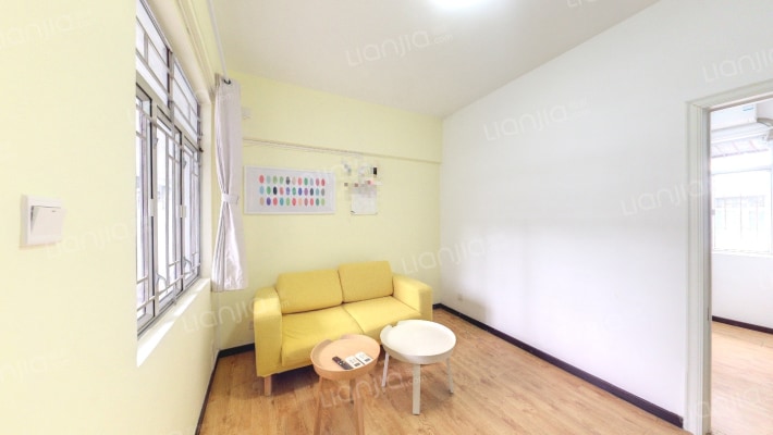 先科花园二手房实景图