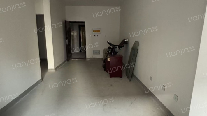 麟龙东府二手房实景图