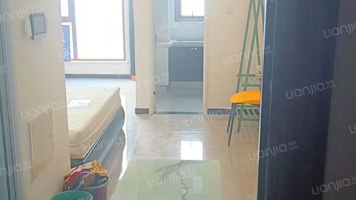 鸿坤新维港 1室1厅 西-客厅