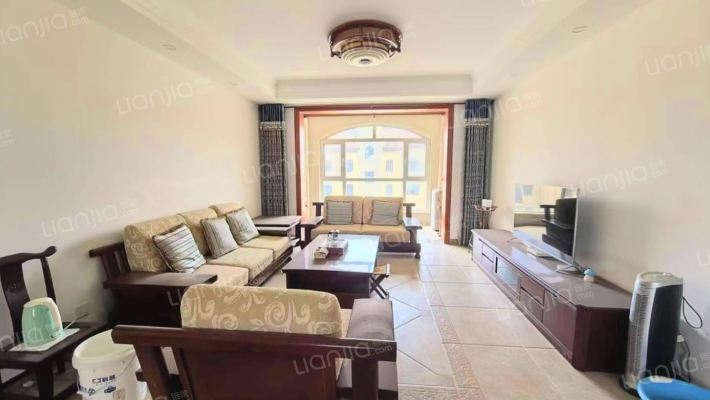 卡纳圣菲二手房实景图