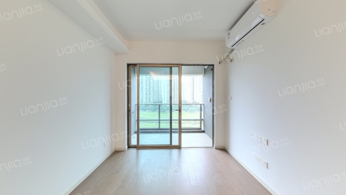 格力海岸6期二手房实景图