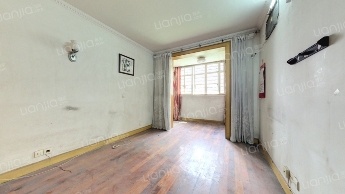 上钢一村二手房实景图