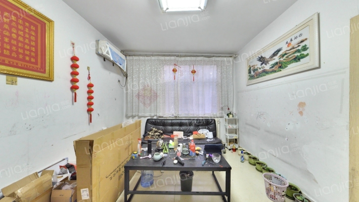 园林小区二手房实景图