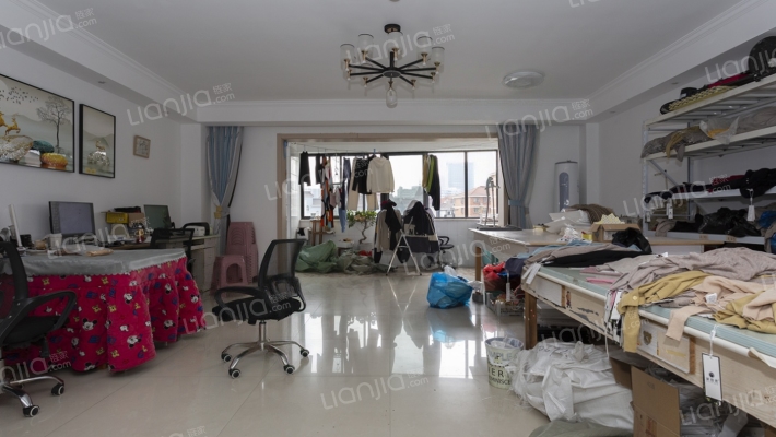 世纪银座二手房实景图