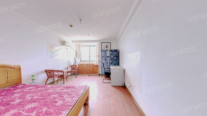 青辰国际二手房实景图