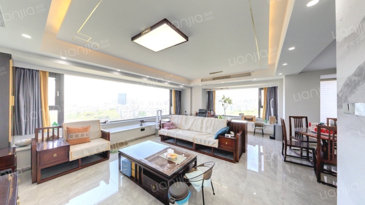 富力山南区二手房实景图