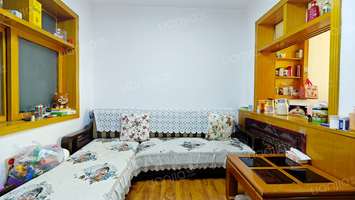 建疗宿舍二手房实景图