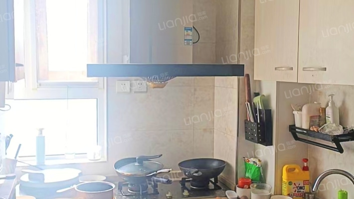 开发区正规一居 南向 采光好 视野好-厨房