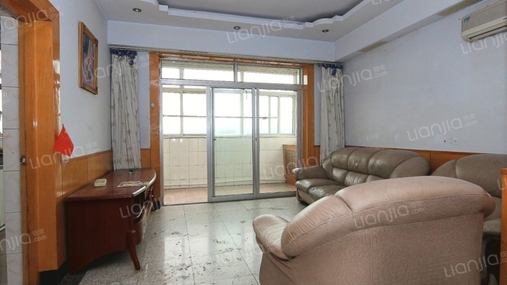 牌楼东街12号二手房实景图