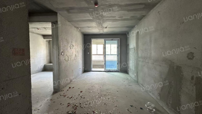 铂悦府二手房实景图