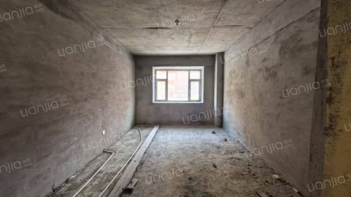 春城家园二手房实景图