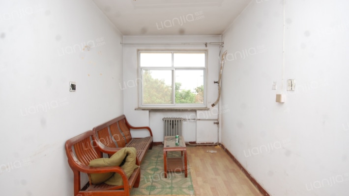 老医院家属楼二手房实景图